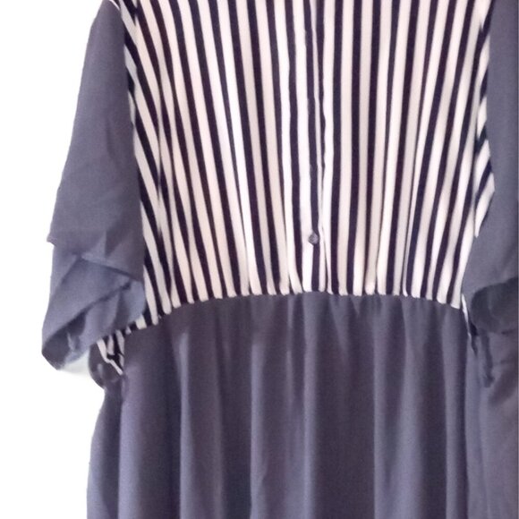 NWT Plus Size 30 Dress - Picture 3 of 5